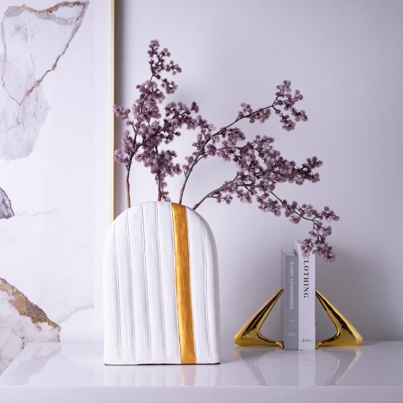 Керамическая ваза