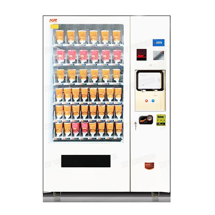 Торговый автомат для лапши быстрого приготовления и дозатором горячей воды