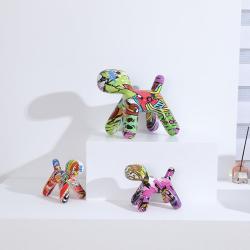 Красочная скульптура бульдога 