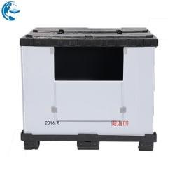 Пластиковые контейнеры для сыпучих материалов.