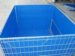 Металлическая корзина с дверью