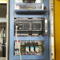 Гидравлический пресс для горячего прессования ДСП 