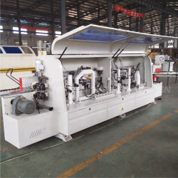 Многофункциональная кромкооблицовочная машина для мебели