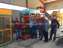 Автоматическая гидравлическая машина для производства монолитных блоков