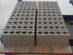 Недорогая простая в эксплуатации машина для производства пустотелых кирпичей