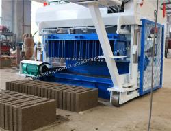 Машина для производства бетонных блоков QTM6-24