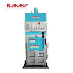 Небольшой упаковочный пресс для отходов