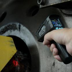 Бесконтактный термометр для измерения температуры