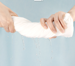 Одноразовое сухое полотенце для душа