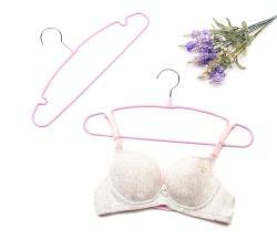 Металлические вешалки для одежды с ПВХ покрытием