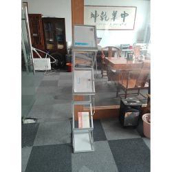 Алюминиевая стойка с 6 карманами для каталогов, двусторонняя (арт. 21102897)