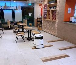 Промышленный робот для уборки полов и ковров в коммерческих помещениях (арт. 29101657)