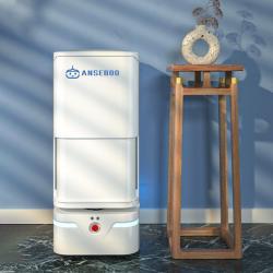 Робот-официант для гостиниц и больниц с авто дверью и лифтом (арт. 29101858)