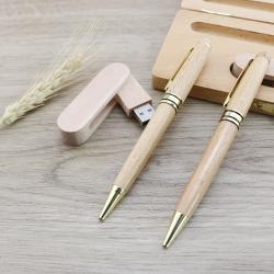 Подарочный набор из бука: USB-флешка и шариковая ручка, с гравировкой логотипа (арт. 2611605)