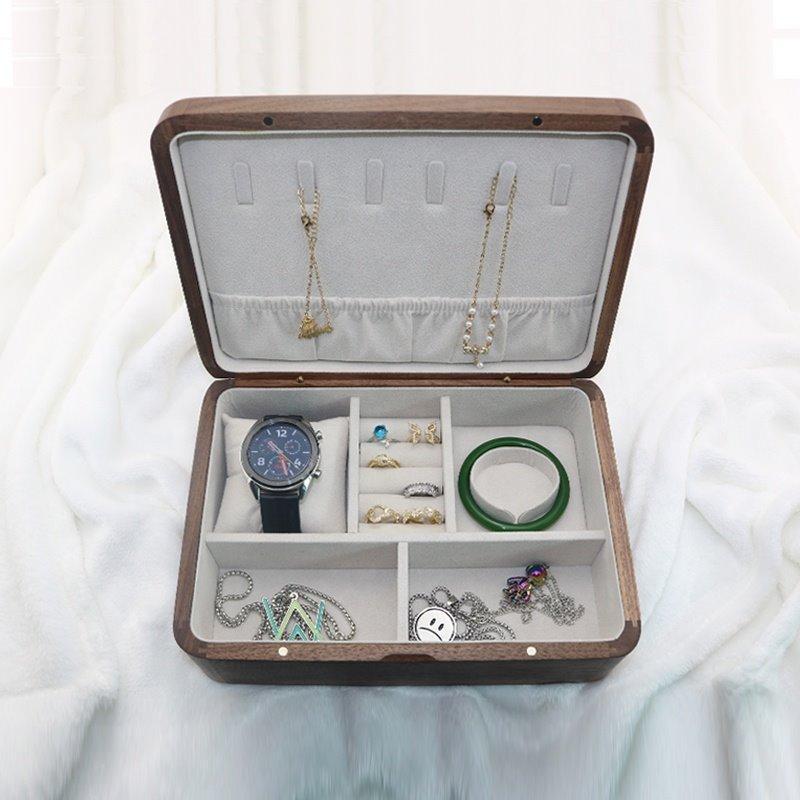 Ручной работы деревянная шкатулка для украшений и часов, из натуральных материалов (арт. 2611640)