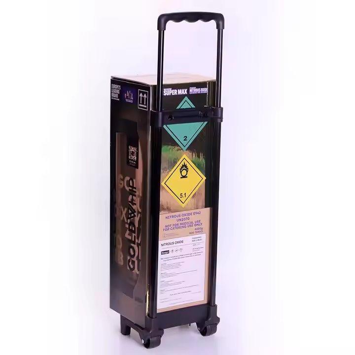 Индивидуально изготовленный картонный trolley box с золотым глянцевым покрытием для выставок и рекламы (арт. 1112994)