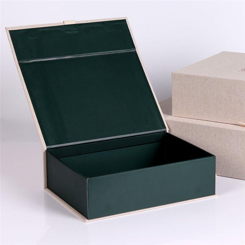 Элегантная коробка для подарков в виде книги с магнитной крышкой для упаковки кошельков, парфюмов и часов с золотым тиснением (арт. 1113039)