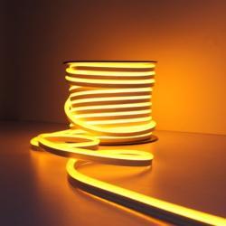 Гибкая светодиодная лента 24V оранжевая для использования на грузовиках и транспортных средствах (арт. 13121141)