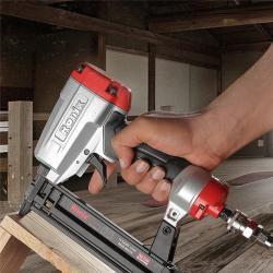 Пневмостеплер Ronix RA-F30, 18 калибр, 30 мм, для сборки мебели, молдингов и дверных рам (арт. 25-18031132)