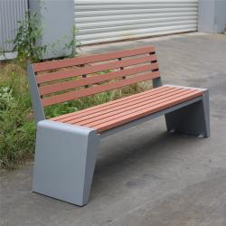 Парковая скамья из дерева, с длинными ламелями, для улиц и общественных мест (арт. 3112464)