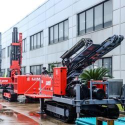 Пневматическая гусеничная буровая установка для открытых карьеров с раздельным пневмоударником (арт. 25-19062504)