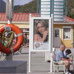 Рекламный щит Tri-Vision с униполюсом для наружного использования (арт. 25-3072032)