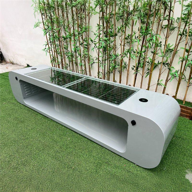 Солнечная умная скамейка с беспроводной зарядкой, USB-портами и светодиодным освещением для открытых пространств (арт. 25-3072120)