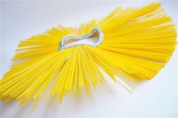 Снегоочиститель уличный с щеткой из желтого вафельного материала Zhenda PP (арт. 25-1408128)