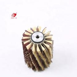 Щетка-ролик для полировки дерева с сизаля и абразивной бумагой (арт. 25-1408456)