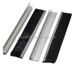 Щетка для дверей высокого качества H-образная с черными уплотнителями (арт. 25-1408496)