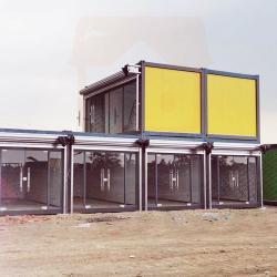 Дом-ресторан из контейнеров на 2 этажа с кухней и 3-4 комнатами для офиса (арт. 25-30072090)