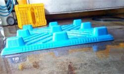 Паллеты пластиковые легкие одноразовые 4-сторонние 9 футов (арт. 25-5081692)