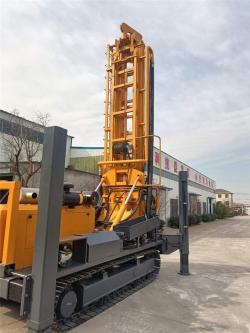 Буровая установка гусеничная 300м с мотором и редуктором (арт. 25-5081939)