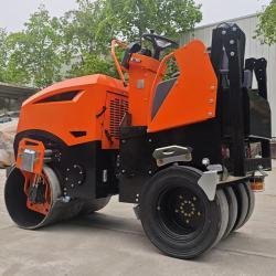 Каток дорожный одноцилиндровый резиновый 2-5 тонн (арт. 25-5082426)