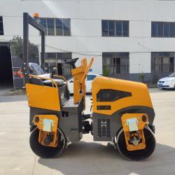 Каток дорожный наездной компактный 2 тонны для асфальта (арт. 25-5082637)