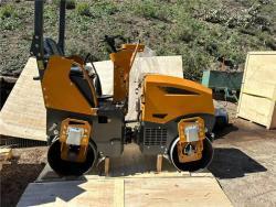 Каток вибрационный мини двубарабанный самоходный (арт. 25-5082844)