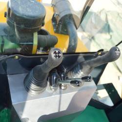 Экскаватор-погрузчик колесный дизельный новый EPA (арт. 25-5083215)