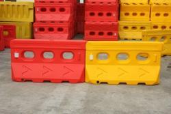 Барьер дорожный пластиковый водоналивной противоударный (арт. 25-5083363)