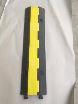 Протектор кабельный резиновый двухканальный с ПВХ крышкой (арт. 25-5083493)