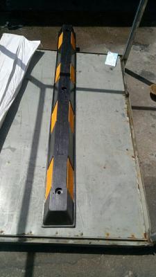 Ограничитель парковочный резиновый 1650мм колесный (арт. 25-5083668)