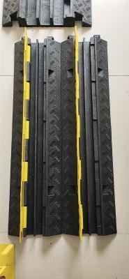 Кабельный мост резиново-пластиковый 2-канальный с крышкой (арт. 25-5083786)