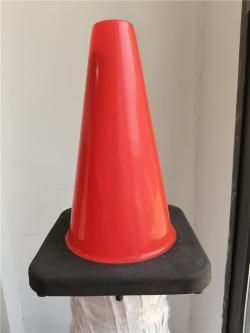 Конус дорожный гибкий ПВХ с резиновой основой 30 см (арт. 25-5083835)