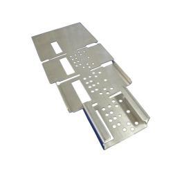 Деталь металлообработки с лазерной резкой и штамповкой (арт. 25-5084498)