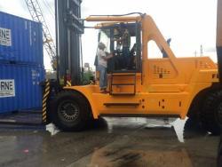 Погрузчик вилочный 25 тонн для порта и контейнеров (арт. 25-5085434)