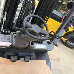 Погрузчик дизельный электрический с захватом для бумаги (арт. 25-5085452)