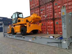 Телескопический погрузчик 4 т 15 м с поворотом 360° и ограничителями (арт. 25-5085507)