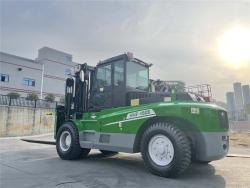 Погрузчик вилочный 15 тонн с двигателем Cummins SOCMA (арт. 25-5085521)