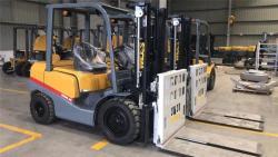 Погрузчик вилочный 3 тонны с пуш-пуллером Socma (арт. 25-5085620)