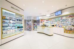 Мебель для аптеки современная с витринами (арт. 25-19080215)