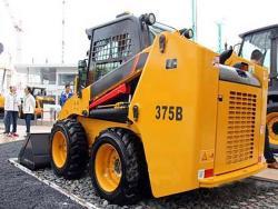 Мини погрузчик 375B 50кВт 0.4м³ с насадкой (арт. 25-19083853)